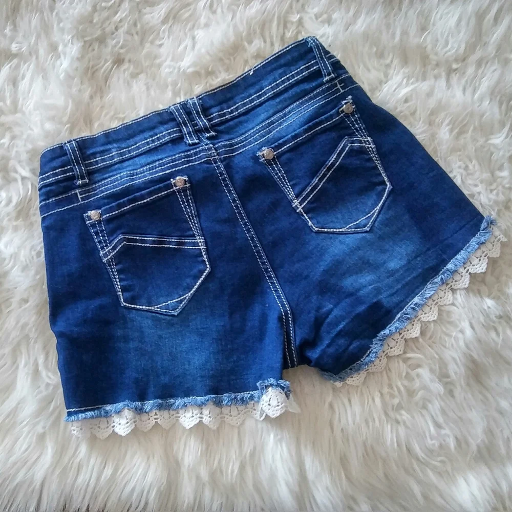 Bamboo Lace Trim Denim Shorts